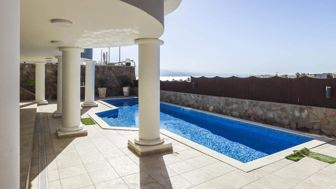 Luxury Suite By The Pool Eilat Buitenkant foto