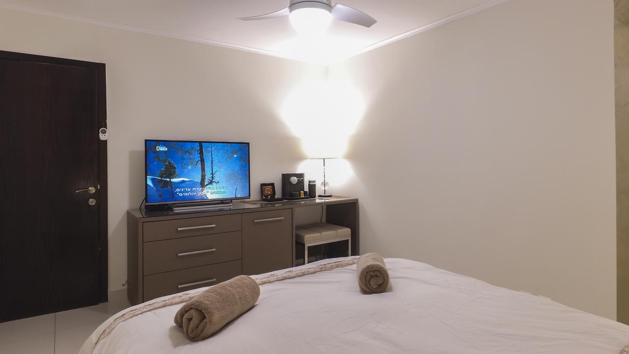 Luxury Suite By The Pool Eilat Buitenkant foto