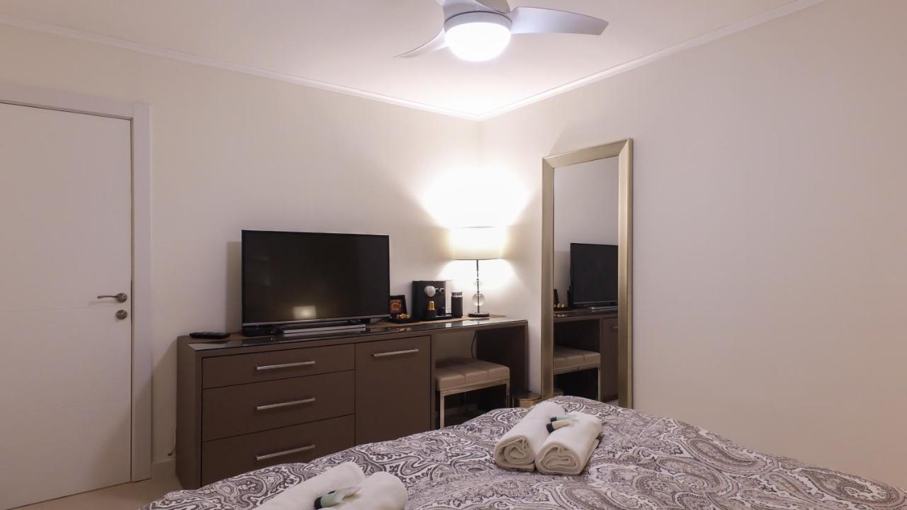 Luxury Suite By The Pool Eilat Buitenkant foto
